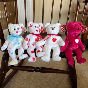 Bundle of Valentine Beanie Bears- Like New, have Tags